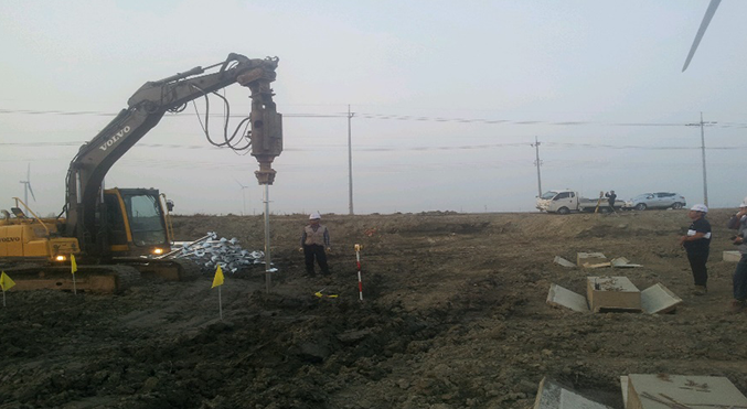 Helical Pile 공법의 태양광발전용 시설 시공 사례