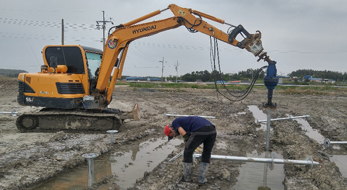 Helical Pile 공법의 태양광발전용 시설 시공 사례