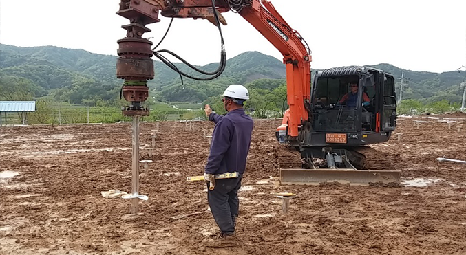 Helical Pile 공법의 태양광발전용 시설 시공 사례
